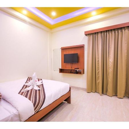 Kusum House Bed and Breakfast Greater Noida Buitenkant foto